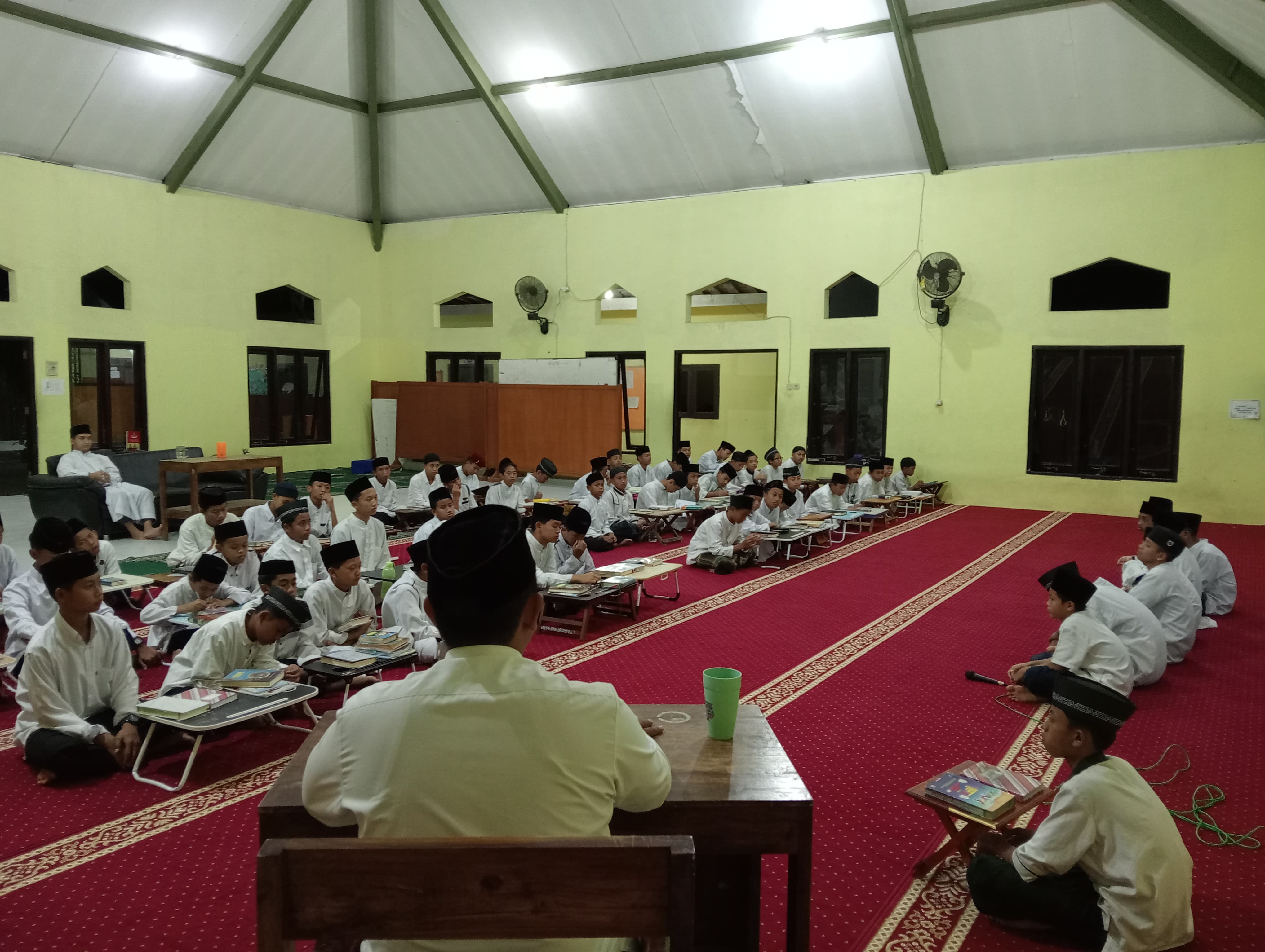 Santri PP Baiturrahmah Sukses Laksanakan Ujian Kenaikan Juz 